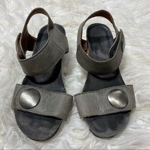 Taos Carousel Wedge Sandals